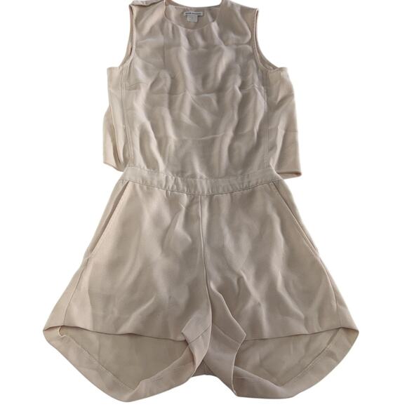 Club Monaco Romper Womens 0 Tan Beige Textured Open Back Dressy Chic Playsuit - Picture 1 of 9